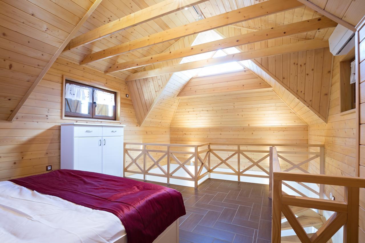 Etno Naselje Vrdnicka Kula Bed and Breakfast Vrdnik Exterior foto